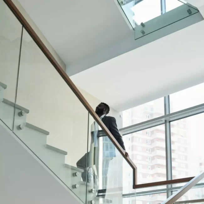 commercial hand railing