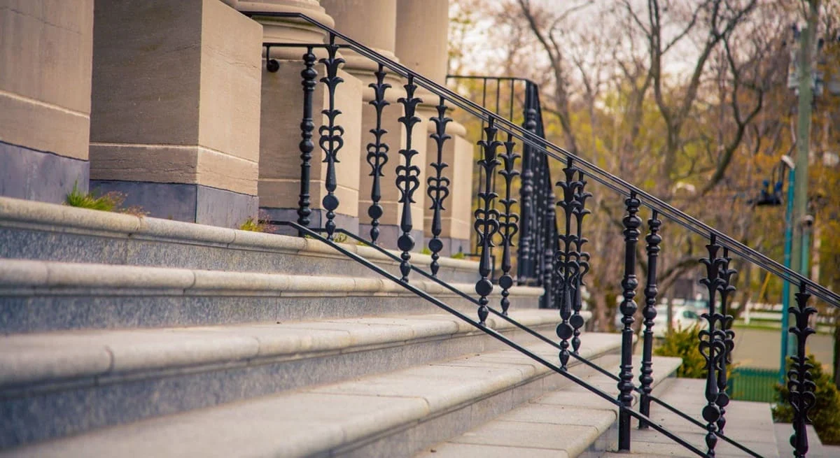 Outdoor stair railing