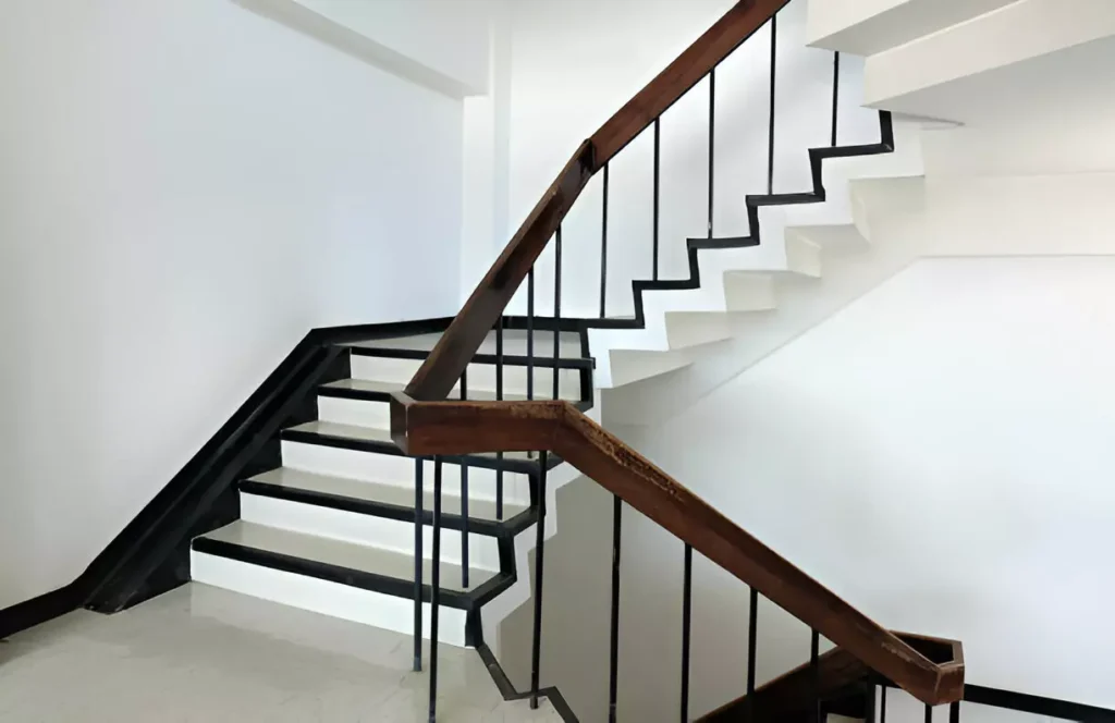 Best paint for wood stairs