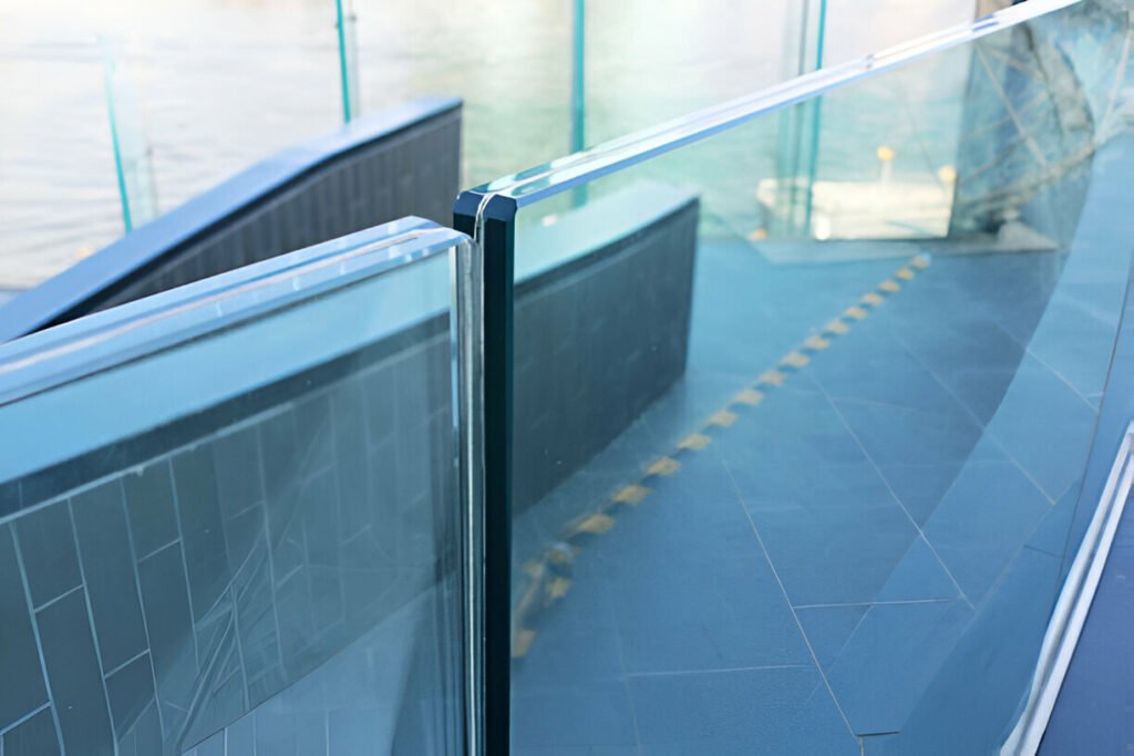 Laminated glass panels