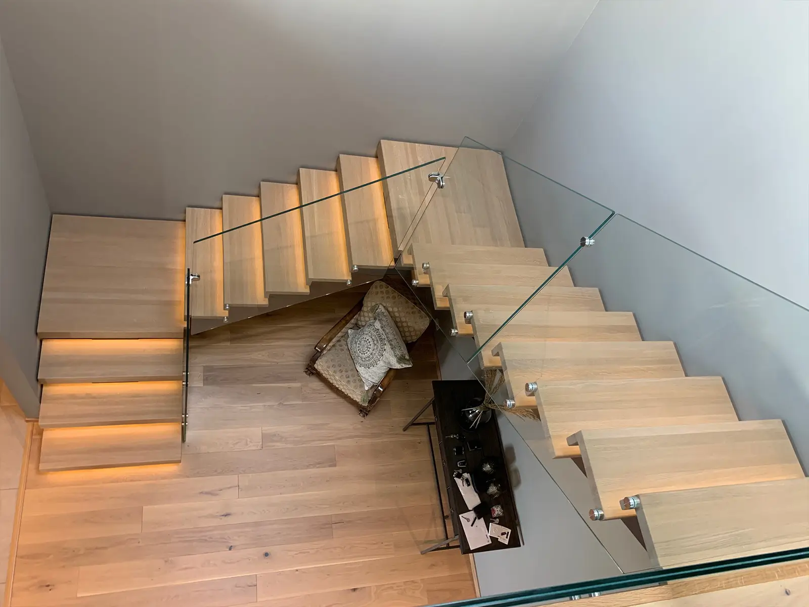 types of glass railings