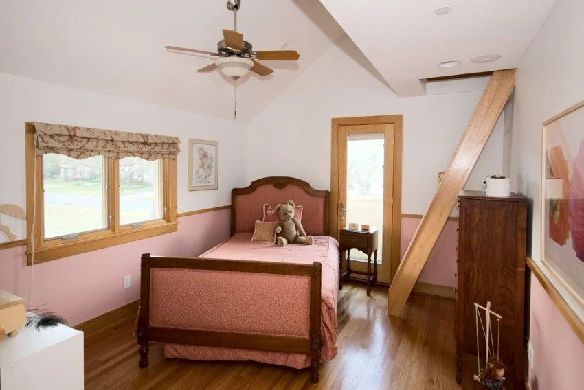 attic ladder