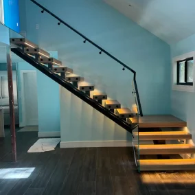 floating staircase lighting