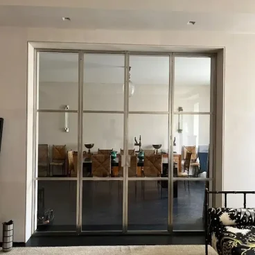 glass partition walls